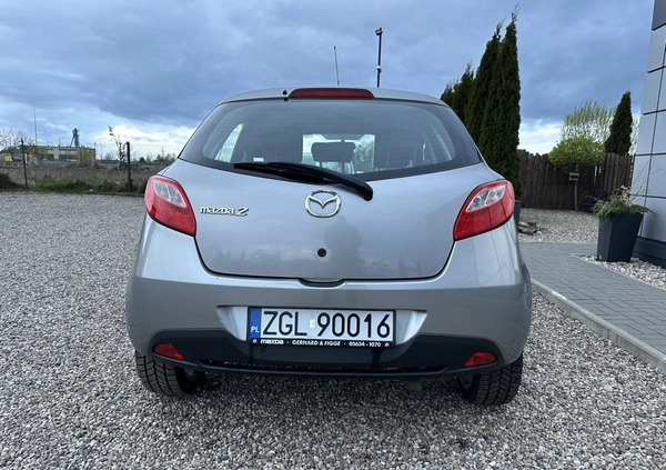 Mazda 2 cena 12900 przebieg: 233000, rok produkcji 2009 z Goleniów małe 497